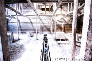 藤原鉱山白い部屋04 藤原鉱山白い部屋04