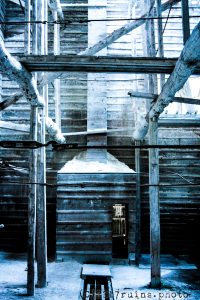 藤原鉱山白い部屋01 藤原鉱山白い部屋01