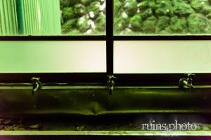 十文字学園河口湖寮:宿泊施設1階洗面台 十文字学園河口湖寮:宿泊施設1階洗面台