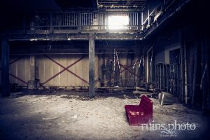 富士白糸ワンダーミュージアム1階椅子 富士白糸ワンダーミュージアム1階椅子