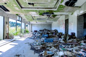 卑弥呼の里/産山リゾートホテル:建物の裏側(熊本県産山村) 卑弥呼の里/産山リゾートホテル:建物の裏側(熊本県産山村)