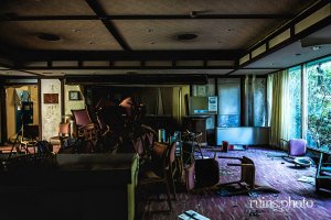 ジャンボクラブ淡路島、1階ロビー(兵庫県洲本市) ジャンボクラブ淡路島、1階ロビー(兵庫県洲本市)