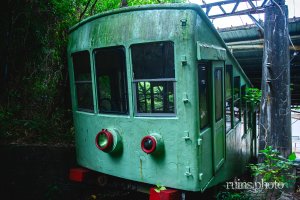 屋島ケーブル、義経号の運転席側車体写真(2020年) 屋島ケーブル、義経号の運転席側車体写真(2020年)