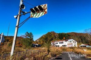 夕張自動車教習所:教習コースの信号機(北海道夕張市) 夕張自動車教習所:教習コースの信号機(北海道夕張市)