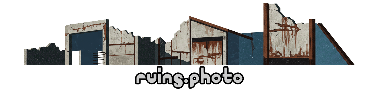 ruins.photo2025年版ロゴ
